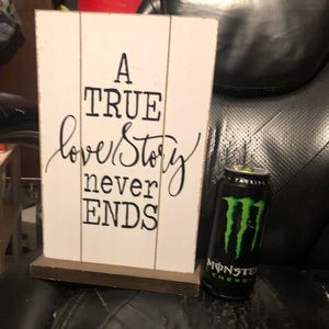 Wood wedding sign decor